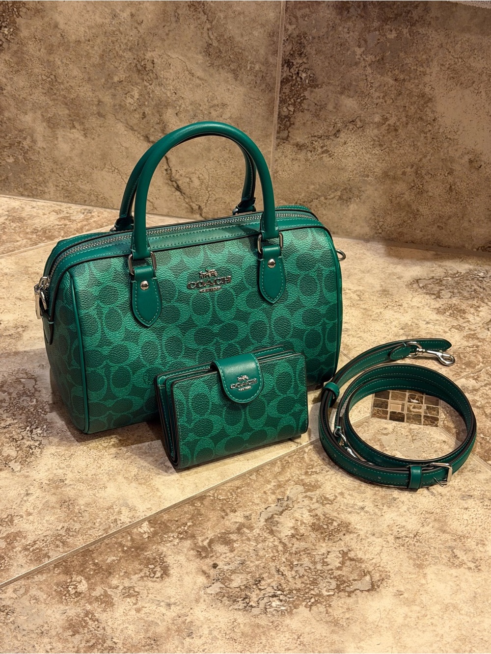 💚COACH Rowan Satchel Bag💚